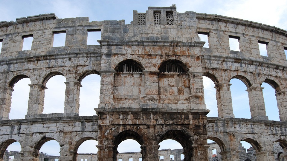 The Colosseum, Amphitheatre from the ground
